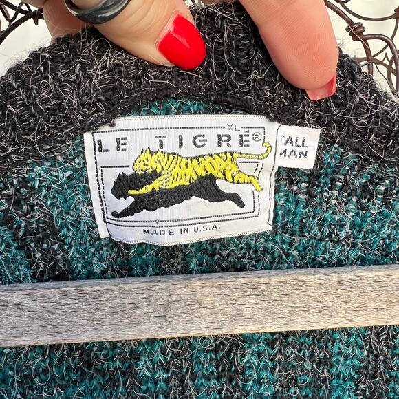 Vintage 80s LeTigre XL Tall Man Grandpacore Teal Black Chevron Aztec Cardigan - Picture 3 of 4